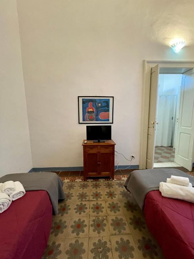 4 Balconi House-Appartamento Salentino Nel Centro Di Lecce Exterior foto