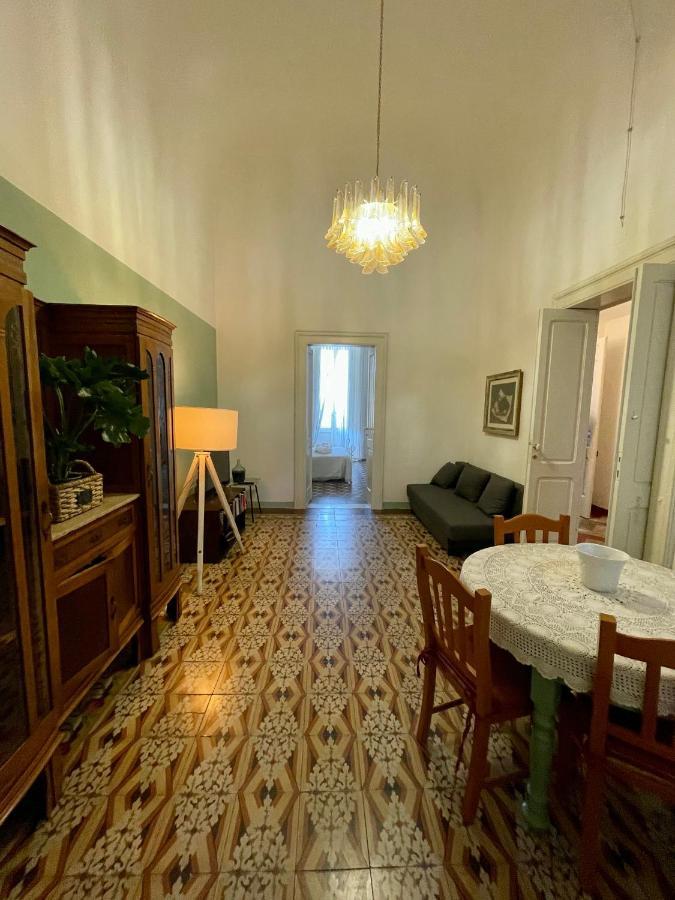 4 Balconi House-Appartamento Salentino Nel Centro Di Lecce Exterior foto